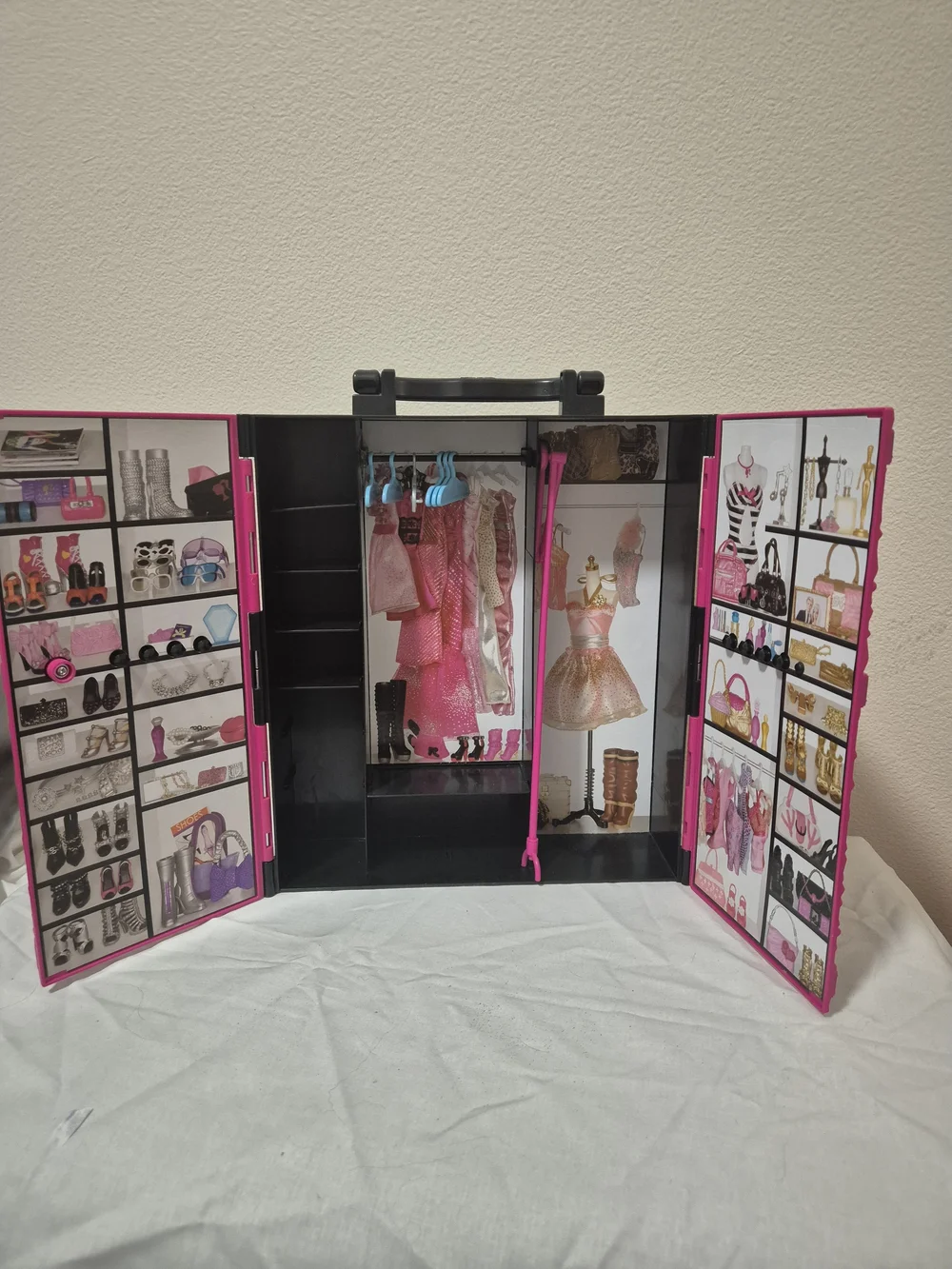 Barbie bold hot